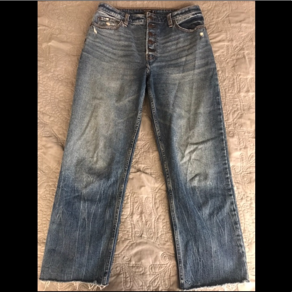 Abercrombie and Fitch Ankle Straight Jeans